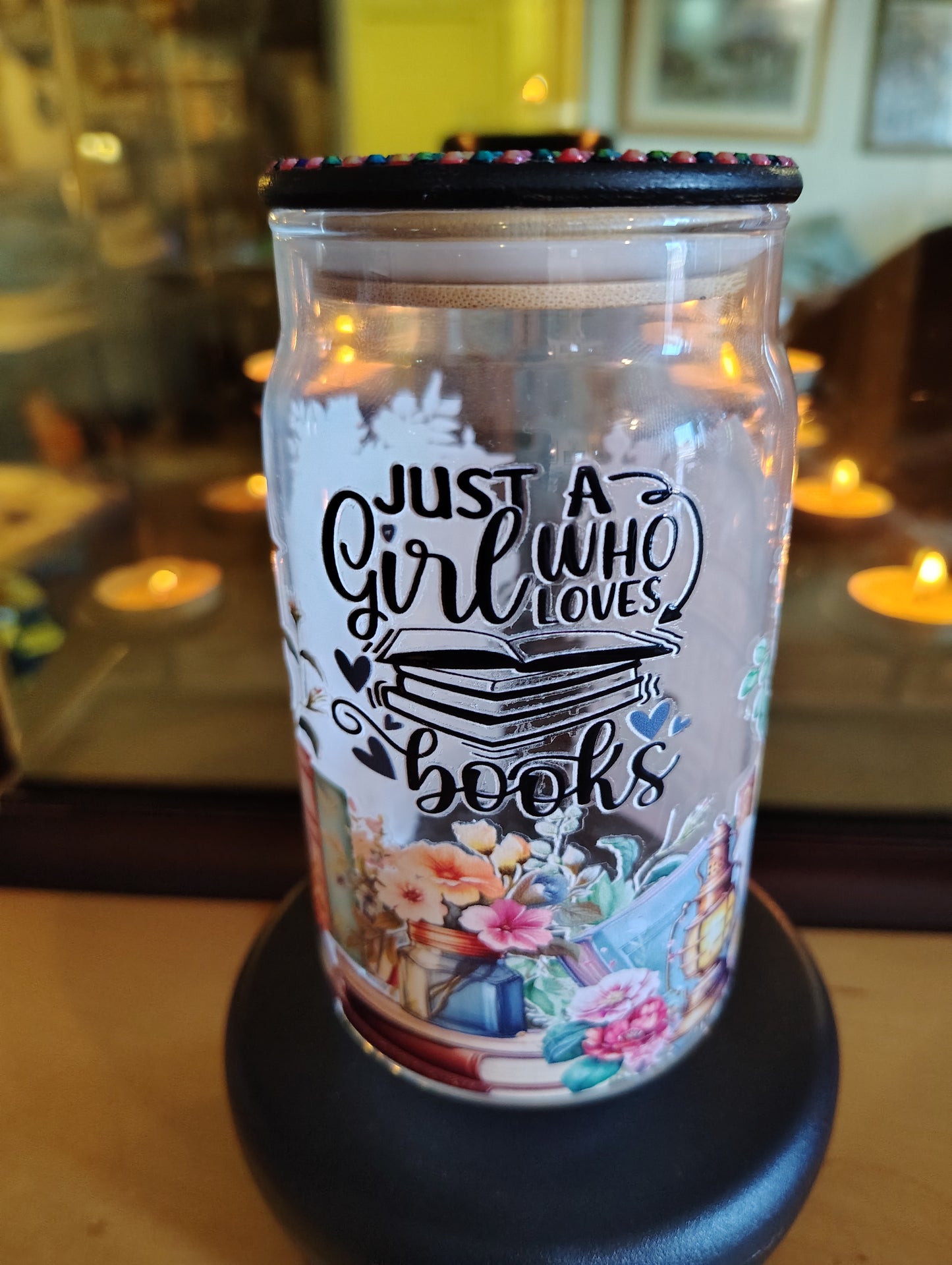 Girl who loves books cup